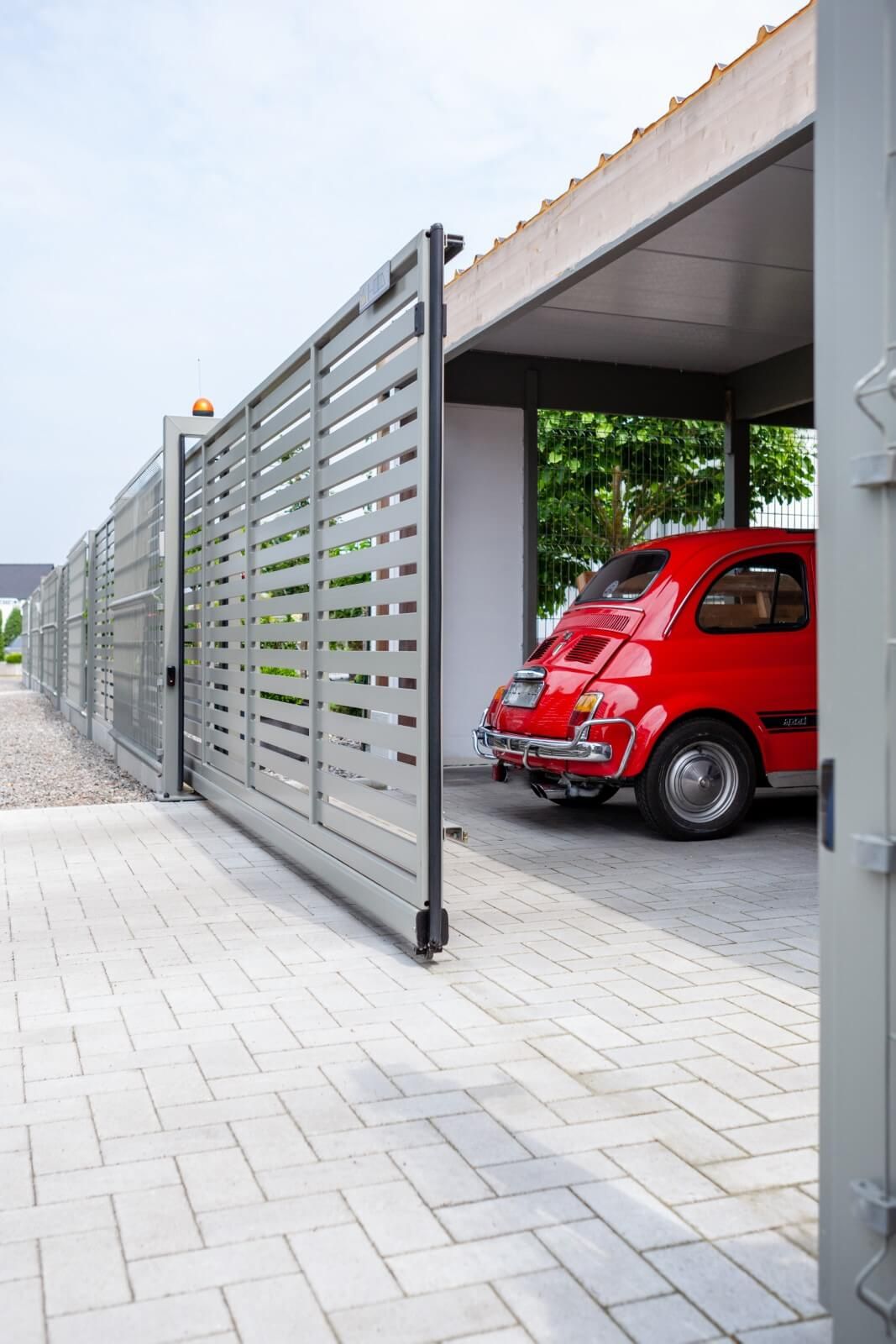 Garagentore mit moderner Automatik und hoher Effizienz