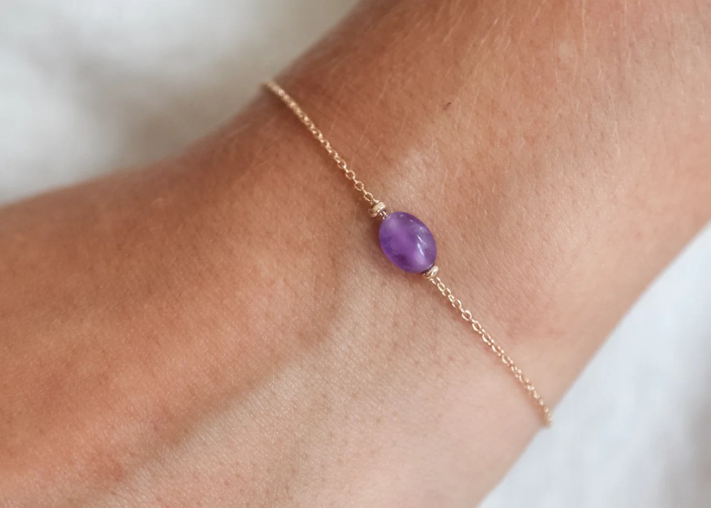 CrystalScents zeigt dir das besondere Amethyst Armband für dich